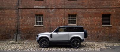 Land Rover Defender (2021) - picture 4 of 88
