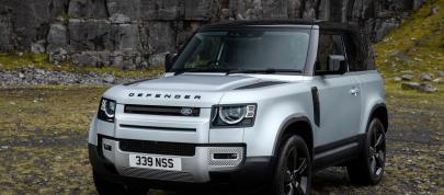 Land Rover Defender (2021) - picture 31 of 88