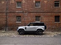 Land Rover Defender (2021)