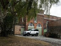 Land Rover Defender (2021)