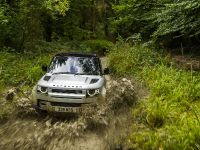 Land Rover Defender (2021)