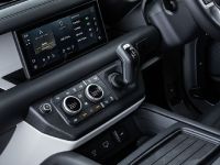 Land Rover Defender (2021) - picture 37 of 88