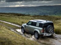 Land Rover Defender (2021)