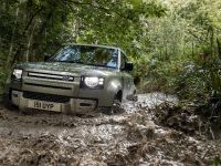 Land Rover Defender (2021)