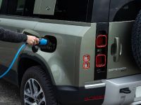 Land Rover Defender (2021)