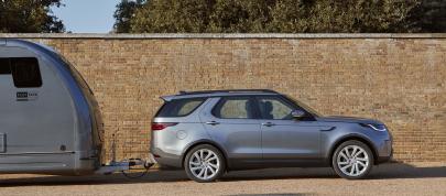 Land Rover Discovery (2021) - picture 7 of 59