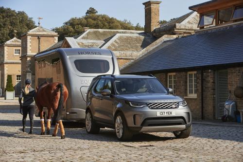 Land Rover Discovery (2021) - picture 9 of 59