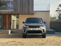 Land Rover Discovery (2021) - picture 1 of 59