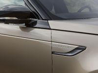 Land Rover Discovery (2021) - picture 13 of 59