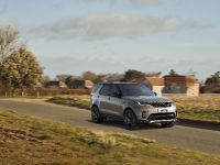 Land Rover Discovery (2021) - picture 18 of 59