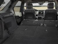 Land Rover Discovery (2021) - picture 50 of 59