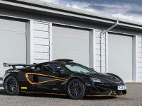 McLaren 620R (2021)