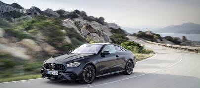 2021 Mercedes-AMG E 53  2021 Mercedes-AMG E 53