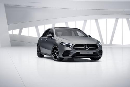 Mercedes-Benz A-Class (2021) - picture 1 of 13