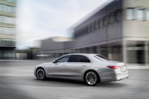 Mercedes-Benz S-Class (2021) - picture 8 of 96