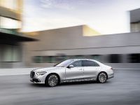 Mercedes-Benz S-Class (2021)