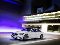 Mercedes-Benz S-Class (2021)
