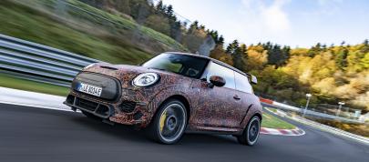 MINI John Cooper Works (2021) - picture 31 of 61