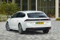 Peugeot 3008 Hybrid (2021)