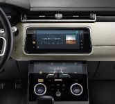 Range Rover Velar (2021) - picture 11 of 56