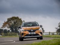 Renault Captur PHEV (2021) - picture 3 of 12