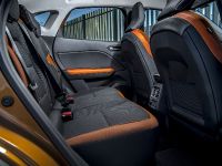 Renault Captur PHEV (2021) - picture 11 of 12