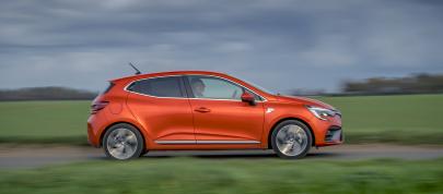 Renault Clio E-TECH (2021) - picture 7 of 12