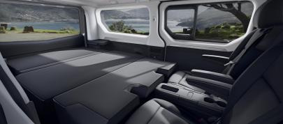 Renault Trafic Passenger (2021) - picture 7 of 12
