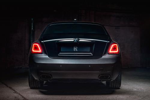 Rolls-Royce Black Badge Ghost (2021) - picture 16 of 34