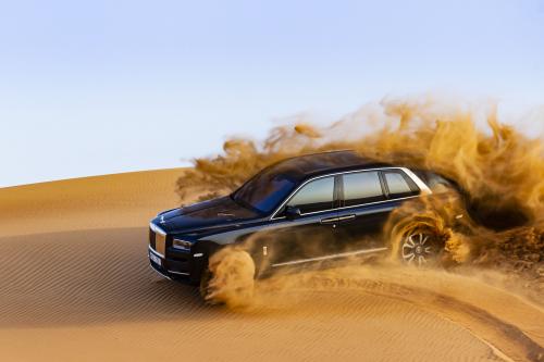 Rolls-Royce Cullinan (2021) - picture 8 of 33