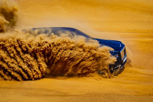 Rolls-Royce Cullinan (2021) - picture 16 of 33