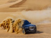 Rolls-Royce Cullinan (2021) - picture 2 of 33
