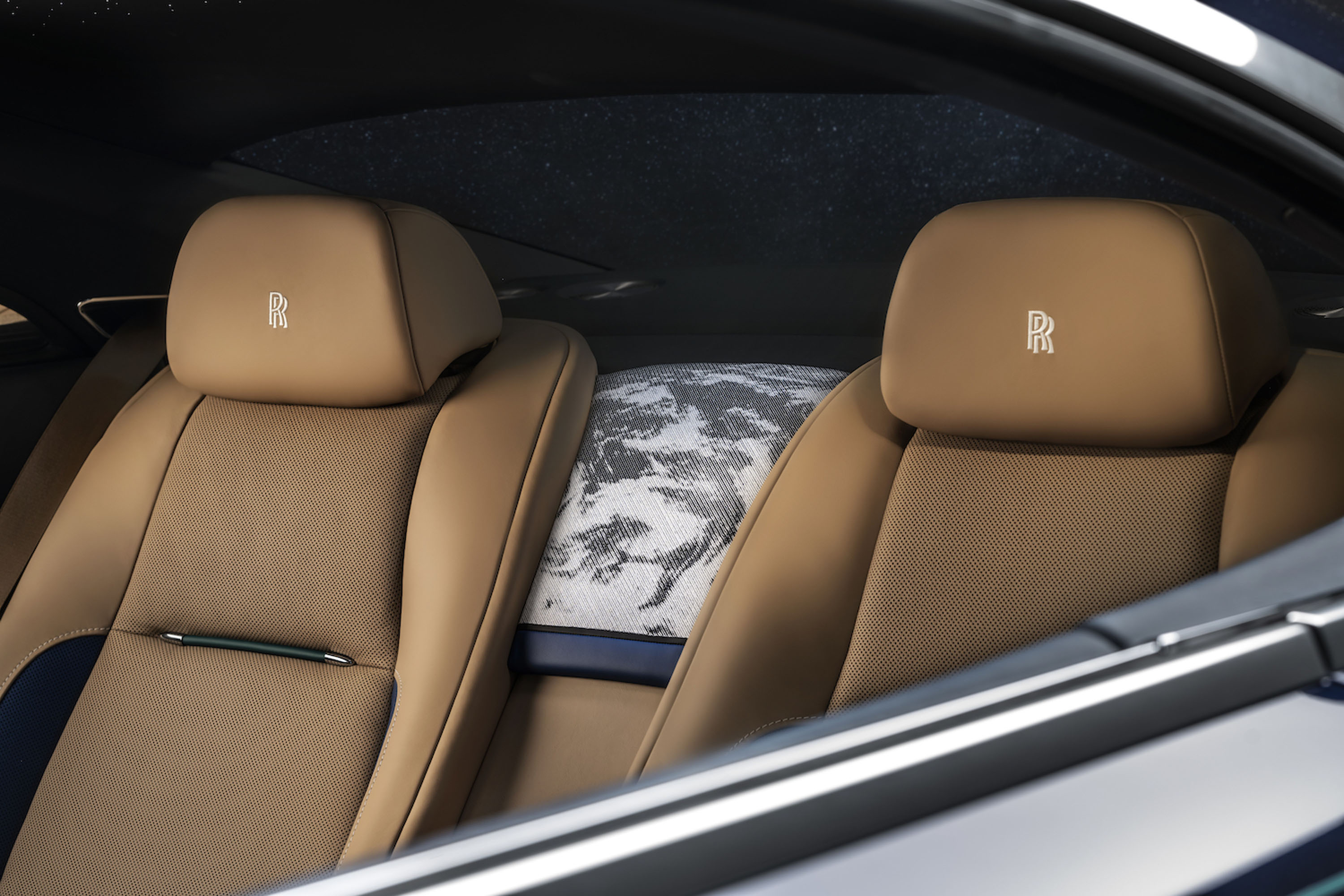 Rolls-Royce Earth Car Wraith