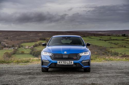 Skoda Octavia vRS (2021) - picture 16 of 25