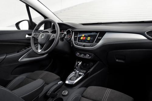 Vauxhall Crossland (2021) - picture 8 of 9
