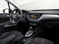 Vauxhall Crossland (2021) - picture 8 of 9