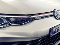 Volkswagen Golf GTI Clubsport (2021) - picture 6 of 8