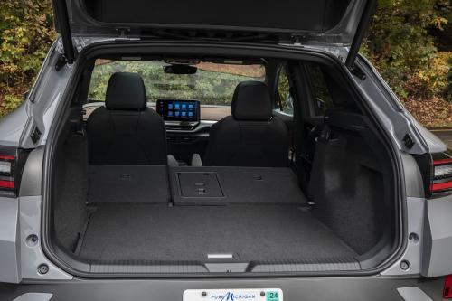 Volkswagen ID.4 AWD (2021) - picture 8 of 13