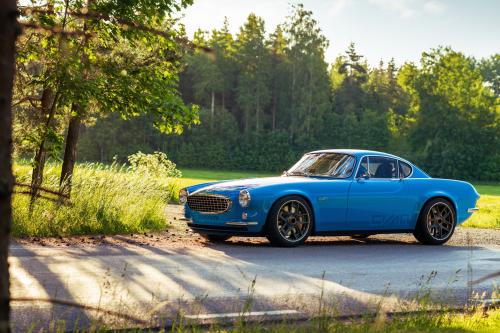 Volvo P1800 Cyan (2021) - picture 1 of 19