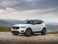 Volvo XC40 Recharge (2021) - picture 3 of 5