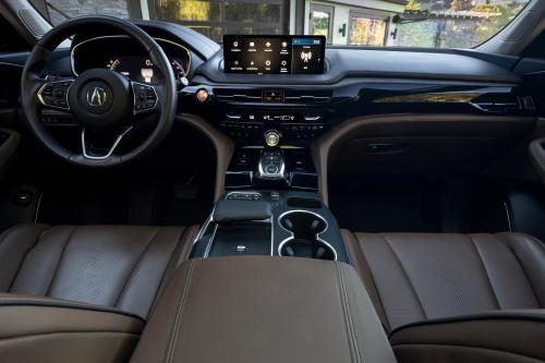 Acura MDX (2022) - picture 25 of 40