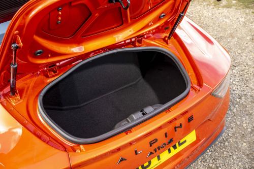 Alpine A110 S (2022) - picture 25 of 38