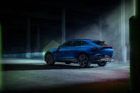 Aston Martin DBX707 (2022) - picture 8 of 57