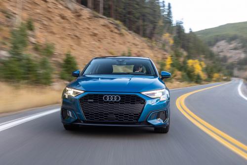 Audi A3 Atoll Blue (2022) - picture 1 of 23