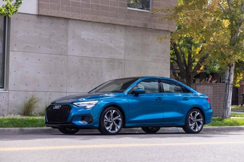 Audi A3 Atoll Blue (2022) - picture 9 of 23