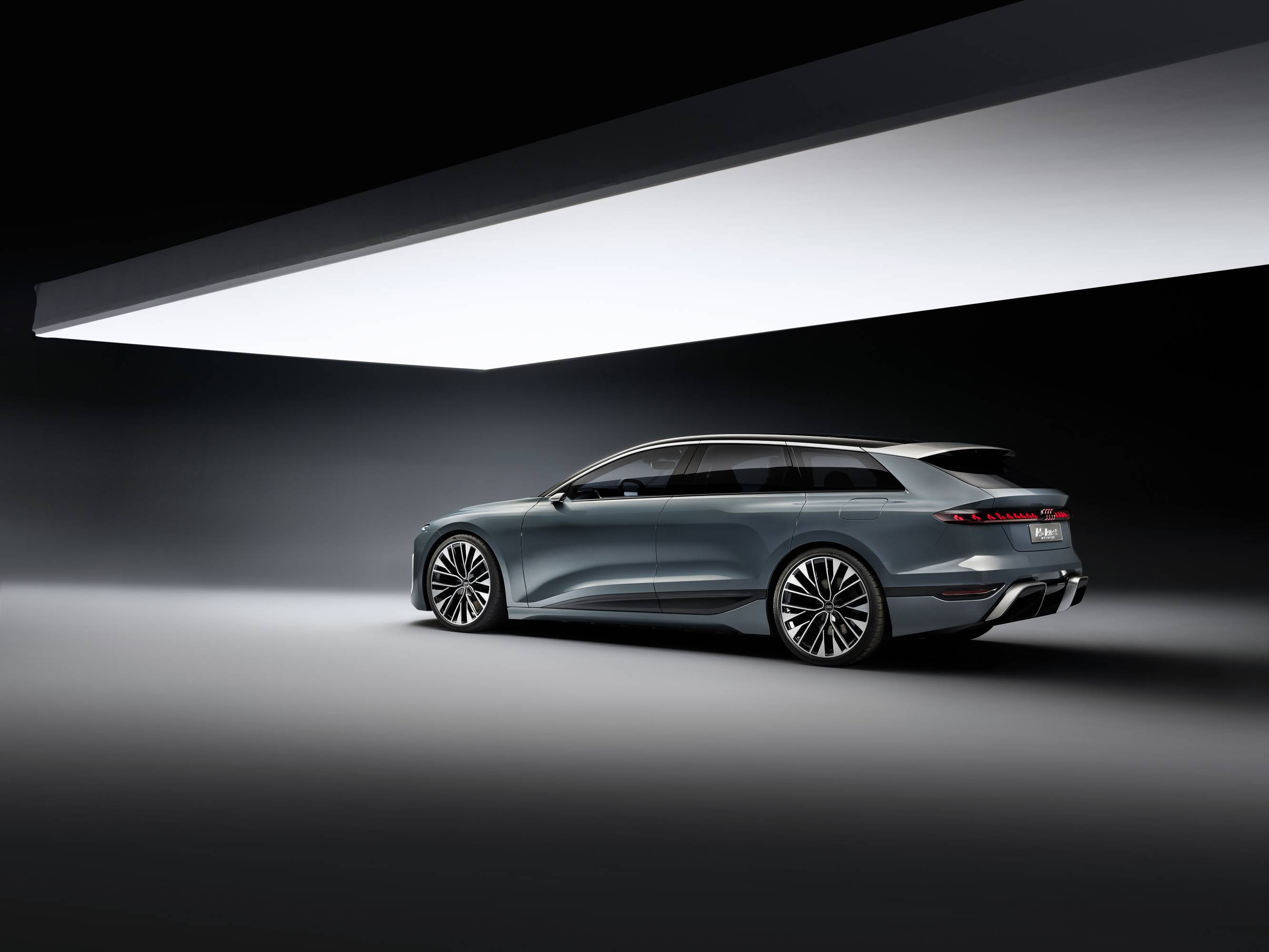 Audi A6 Avant e-tron Concept