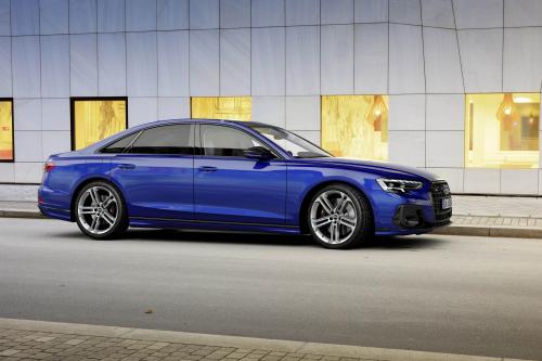 Audi A8 (2022) - picture 40 of 62