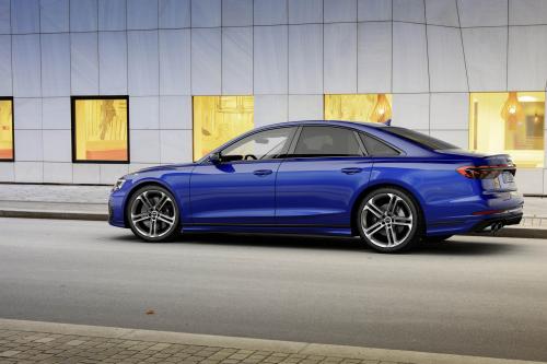 Audi A8 (2022) - picture 41 of 62