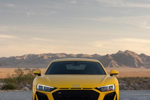 Audi R8 Coupe (2022) - picture 1 of 41