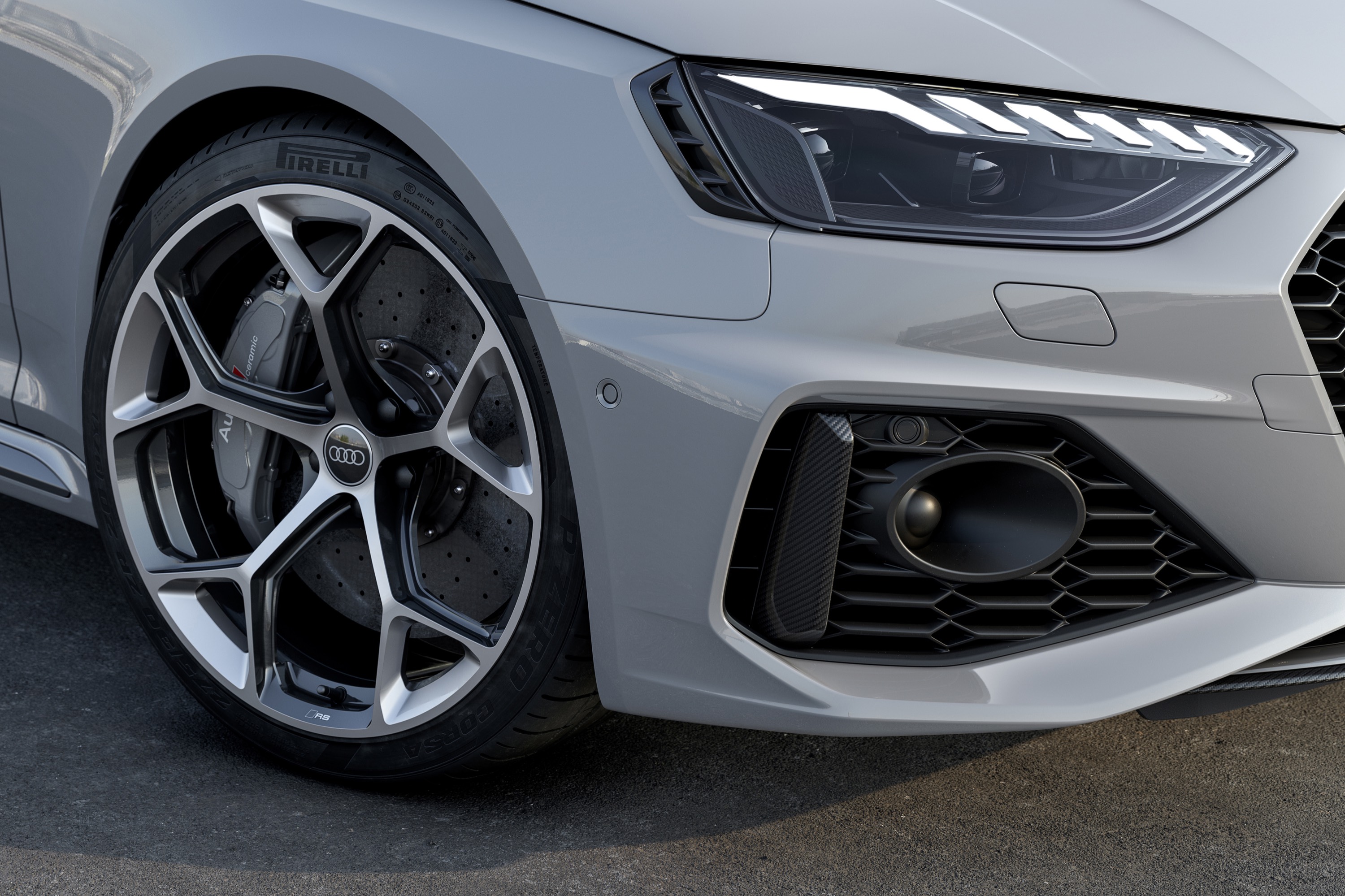 Audi RS 4 Avant Competition Plus Package